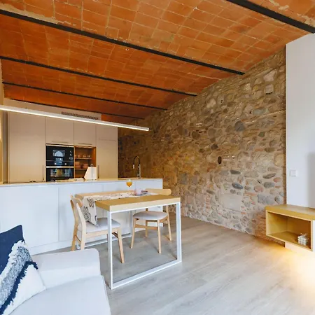 Bravissimo Ballesteries Onyar View, Monthly * Жирона